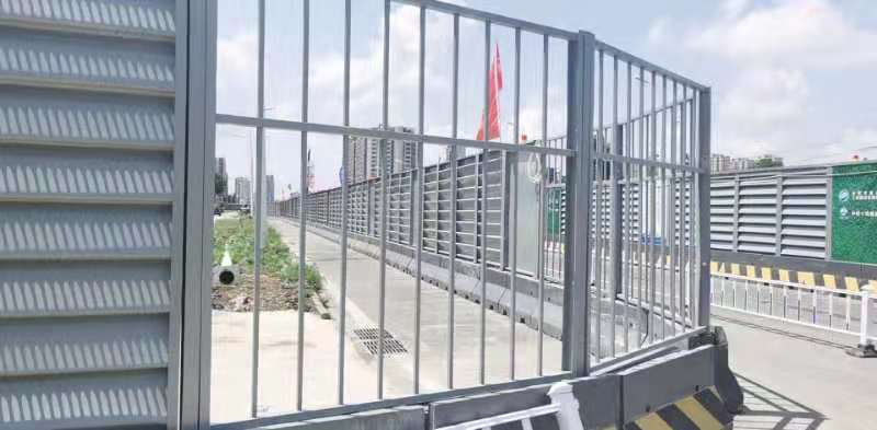 舟曲装配式百叶钢构围挡（合肥市政围挡）